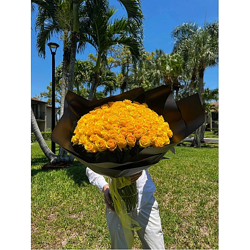 Sunny Glow Yellow Roses