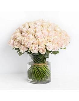 Grand Brigitte Rose Arrangement
